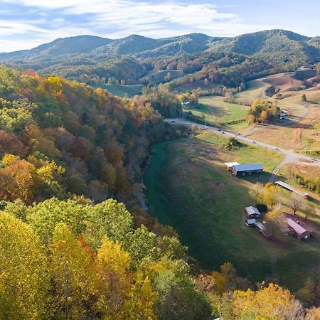 Mountain Views At Dolly'S Castle Unit 7 Villa Sevierville Bagian luar foto