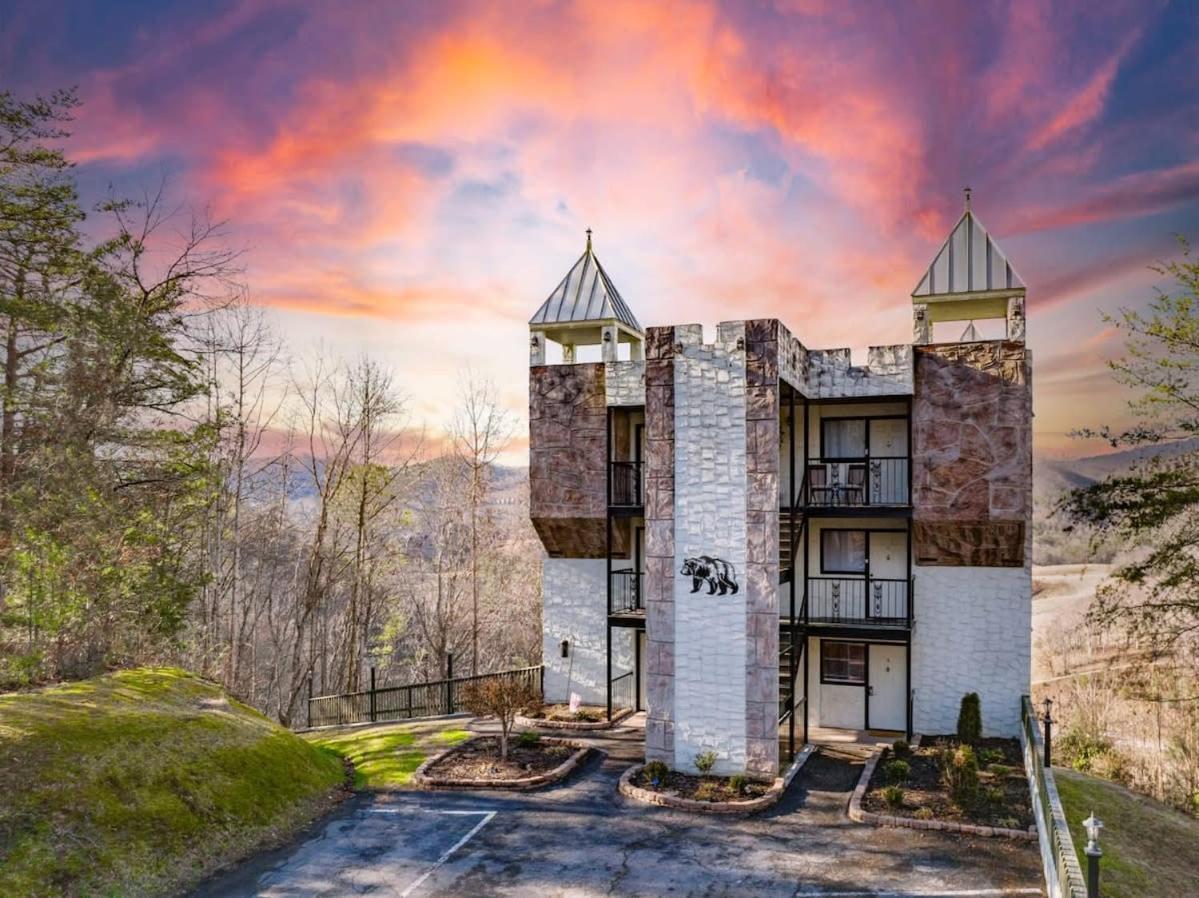 Mountain Views At Dolly'S Castle Unit 7 Villa Sevierville Bagian luar foto